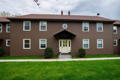 122 Batchelder St unit A5, Barre, VT 05641 - photo 2