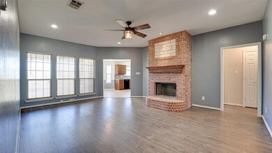 313 Whitfill Rd, Ennis, TX 75119 - photo 5