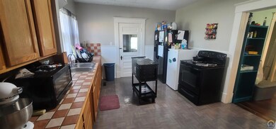 201 S 3rd St, Mayetta, KS 66509 - photo 6