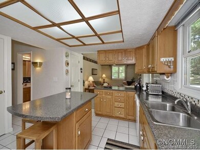 unlisted-address, Hendersonville, NC 28792 - photo 7