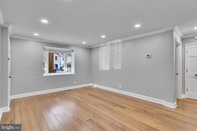 2643 S Walter Reed Dr unit A, Arlington, VA 22206 - photo 5