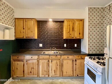 10 Murdock Ave, Glens Falls, NY 12801 - photo 3