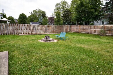 8529 Forest View Dr, Olmsted Falls, OH 44138 - photo 5