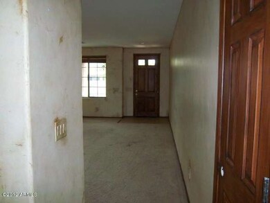 023-355115-Entrance