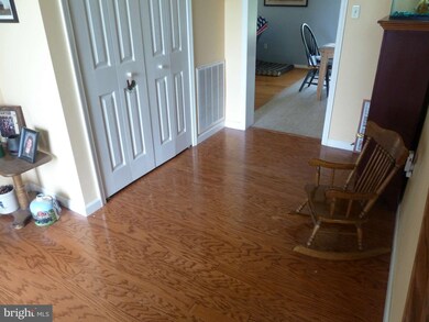 6941 Michaels Mill Rd, Adamstown, MD 21710 - photo 2