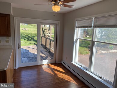 50 Skippack Creek Rd, Souderton, PA 18964 - photo 4