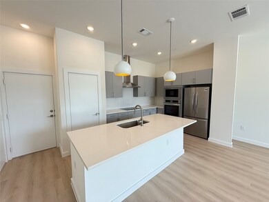 33200 Forest St W unit 72A, Magnolia, TX 77354 - photo 2