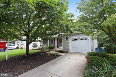 2812 Schubert Dr, Silver Spring, MD 20904 - photo 2