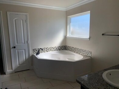 908 E 99th St, Odessa, TX 79765 - photo 3