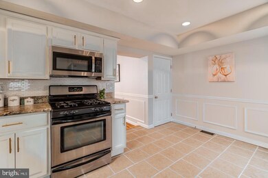 228 Edgemont Ave, Ardmore, PA 19003 - photo 6