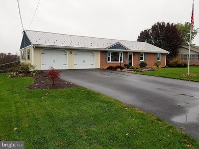 1513 Brechbill Rd, Chambersburg, PA 17202 - photo 3