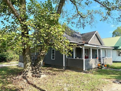 8065 E Terhune St, Dugger, IN 47848 - photo 2