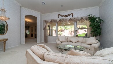 362 W Knight Ln-10