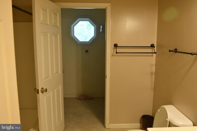 14036 White Oak Ridge, Hancock, MD 21750 - photo 7