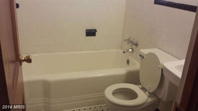 613 Hamlin St NE, Washington, DC 20017 - photo 4