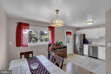 2029 Cherry Ct, Edgewood, MD 21040 - photo 4