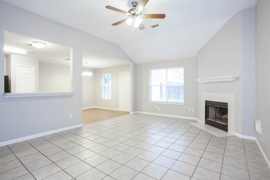 4509 Fox Run St, Pearland, TX 77584 - photo 2