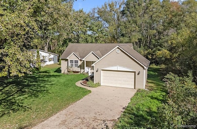 9266 Hillcrest, Clarkston, MI 48348 - photo 3