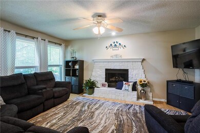 5109 Perry Ln, Shawnee, KS 66203 - photo 5