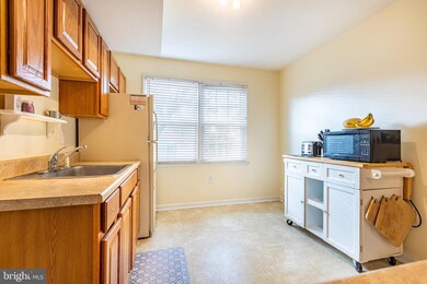 472 W Duck Creek Rd, Clayton, DE 19938 - photo 5