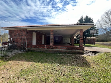 2524 Rocky Branch Rd, Sumrall, MS 39482 - photo 6