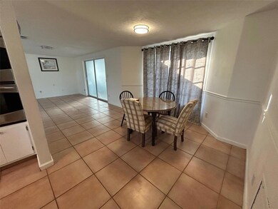 2920 Mcintosh Rd, Sarasota, FL 34232 - photo 6