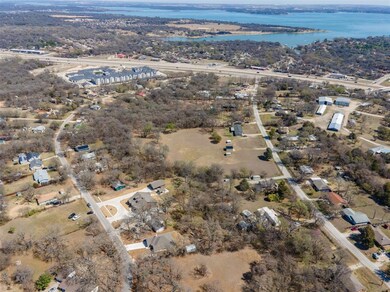 161 Avondale Ave, Azle, TX 76020 - photo 7