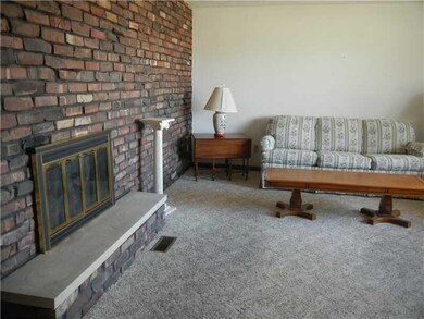 2310 Holden Dr, Anderson, IN 46012 - photo 5