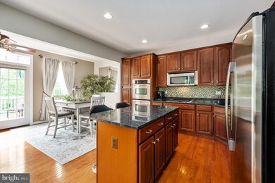 25186 Ship Square, Chantilly, VA 20152 - photo 7