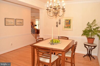 6818 Crofton Colony Ct, Crofton, MD 21114 - photo 3