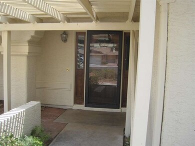Glass or screen security door