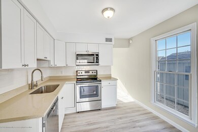 196 Matilda Dr Manahawkin NJ-large-025-6