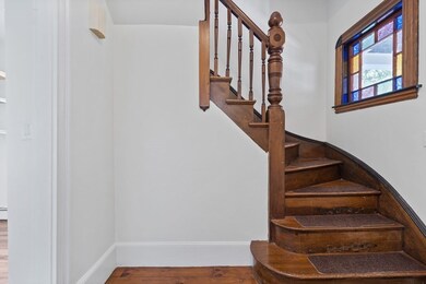 18 Wigglesworth St, Somerville, MA 02145 - photo 5