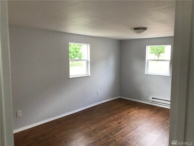 614 S Jarvis Ave, East Wenatchee, WA 98802 - photo 3