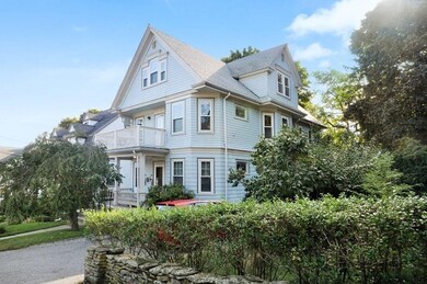 42 Walnut St unit 42, Arlington, MA 02476 - photo 2