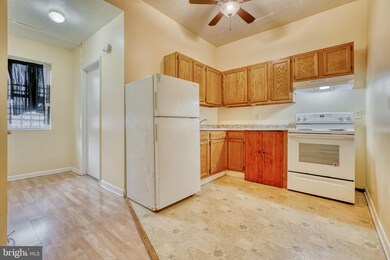 322 N Paca St unit 2, Baltimore, MD 21201 - photo 7