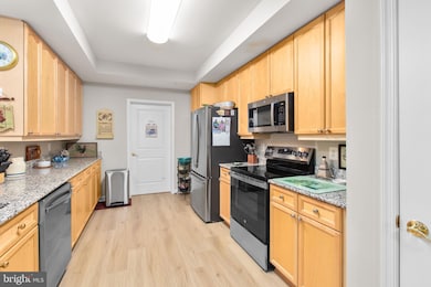 Harbor View Condominiums unit 412, Woodbridge, VA 22191 - photo 3