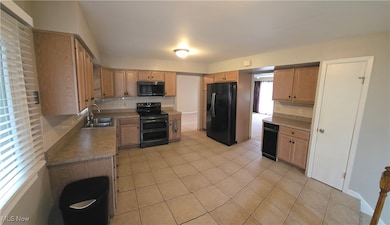 32504 N Roundhead Dr, Solon, OH 44139 - photo 4