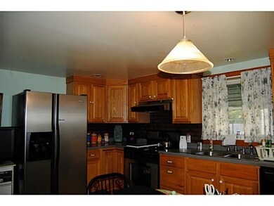 Exterior Front Newer appliances and plenty of spac