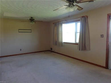 928 Shillelagh Rd, Chesapeake, VA 23323 - photo 3