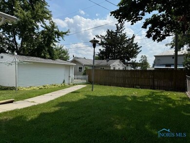 137 Clifton Ave, Findlay, OH 45840 - photo 5