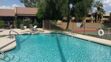 Pool2