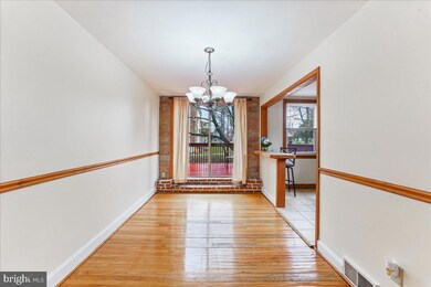 493 Westmont Dr, Darby, PA 19023 - photo 5