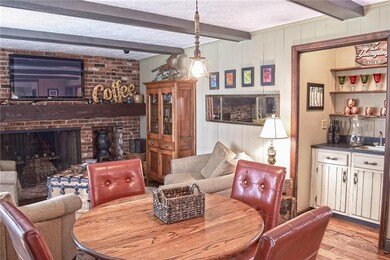 Here is a good view of the wet bar and eat-in kitc