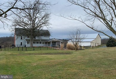 3313 Fisher Rd, Chambersburg, PA 17202 - photo 2