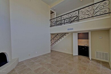 Fam. Rm with wetbar & upper loft