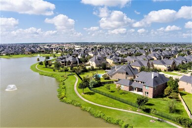 5,498  s.f., 16 rooms and an ideal location - your search is over.