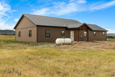 30 Fool's Gold Ln, Sheridan, MT 59749 - photo 4