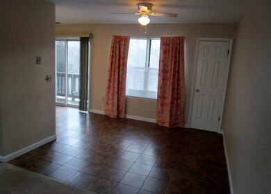 111 Middlesex Rd, MerriMacK, NH 03054 - photo 7