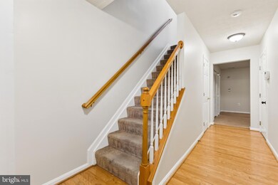 5622 Fishermens Ct, Clinton, MD 20735 - photo 7